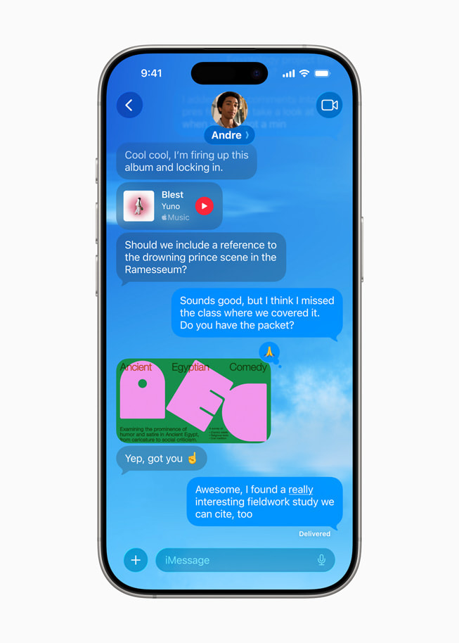 A custom sky Background is shown behind a chat with a friend.