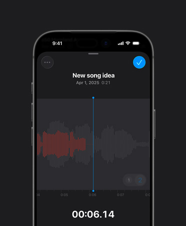 iPhone 16 ekranı, Logic Pro Sesli Notlar, kırmızı renkte kayıt, ses dalgaları, oynat düğmesi, yeni şarkı fikri, tarih ve süre