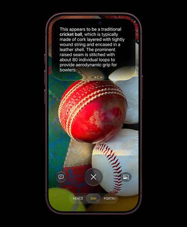 iPhone 18 Pro, Burgonya Rengi, Kamera uygulamasında Siri modu ile bir kriket topları fotoğrafı gösteriliyor, Siri AI kriket topları hakkında ayrıntılı bilgiler veriyor